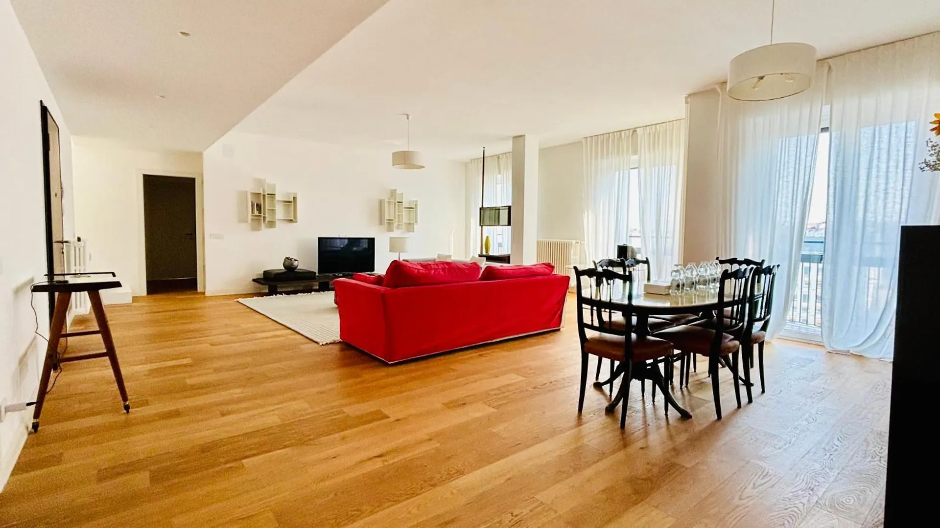 Apartment Loreto Penthouse Milan