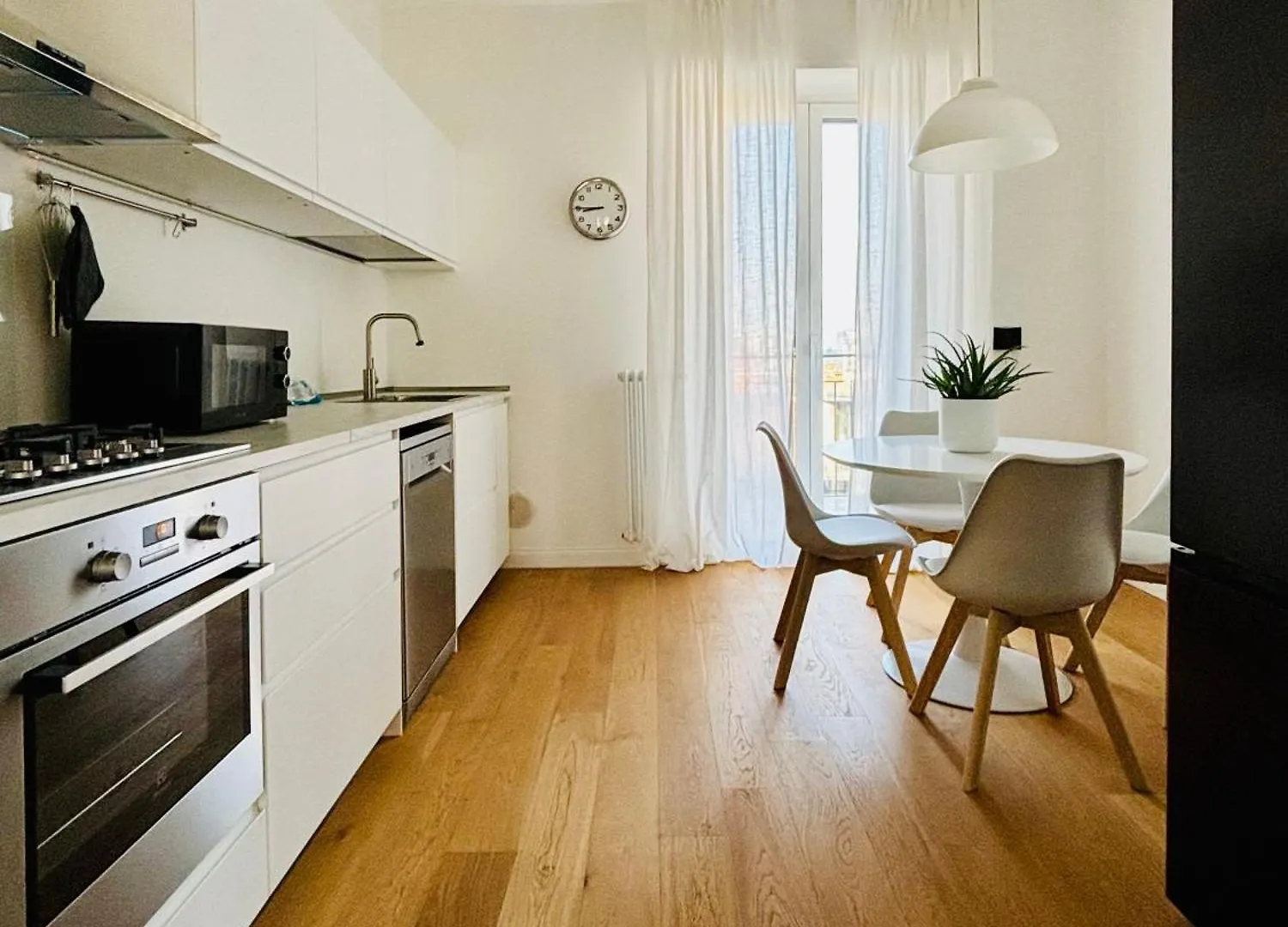 Loreto Penthouse Milan Apartment